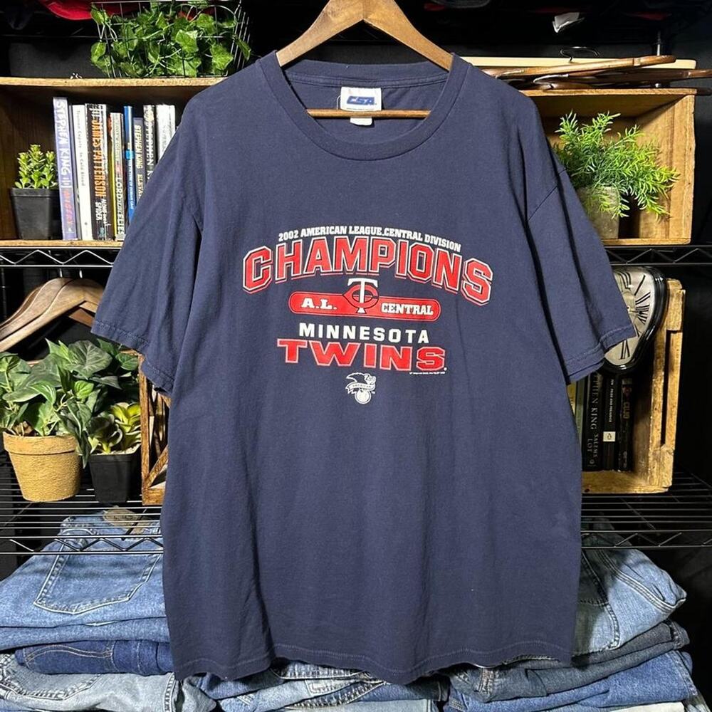 Vintage 2002 Minnesota Twins AL Central Division Champions Tee Mens XL MLB Shirt